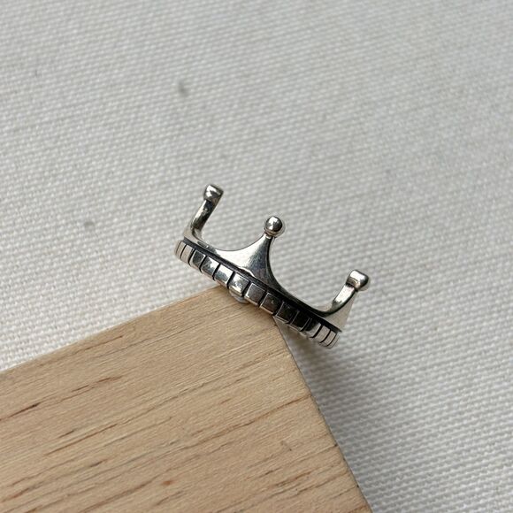 Brand New 925 Sterling Silver Crown Open Ring Adjustable Size 7 - Picture 5 of 6